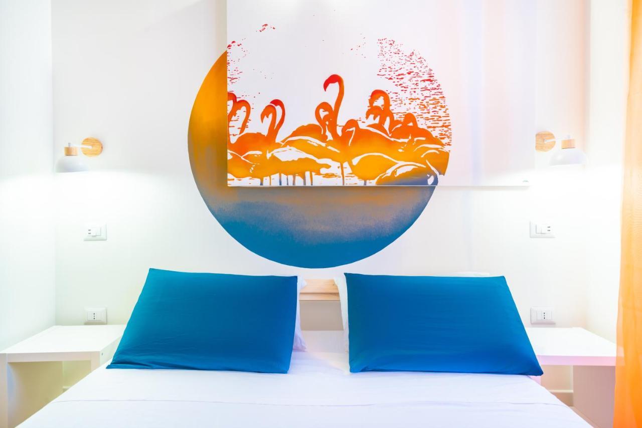 Sunscape Rooms Cagliari City Center Buitenkant foto