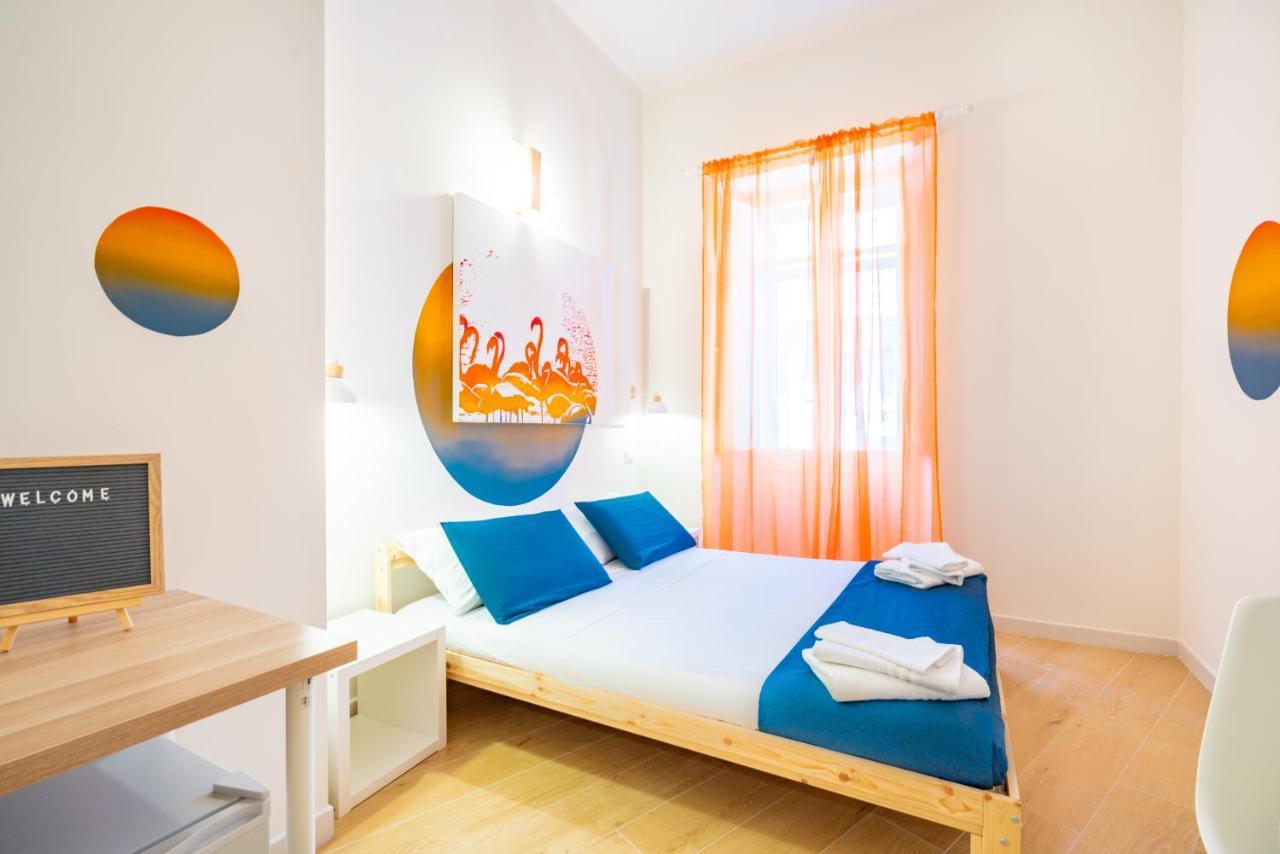 Sunscape Rooms Cagliari City Center Buitenkant foto