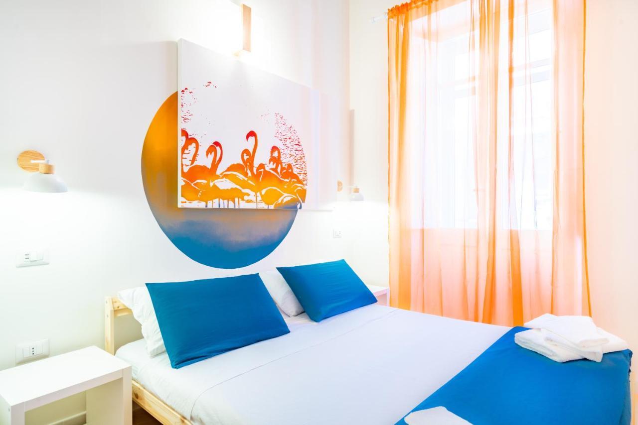 Sunscape Rooms Cagliari City Center Buitenkant foto