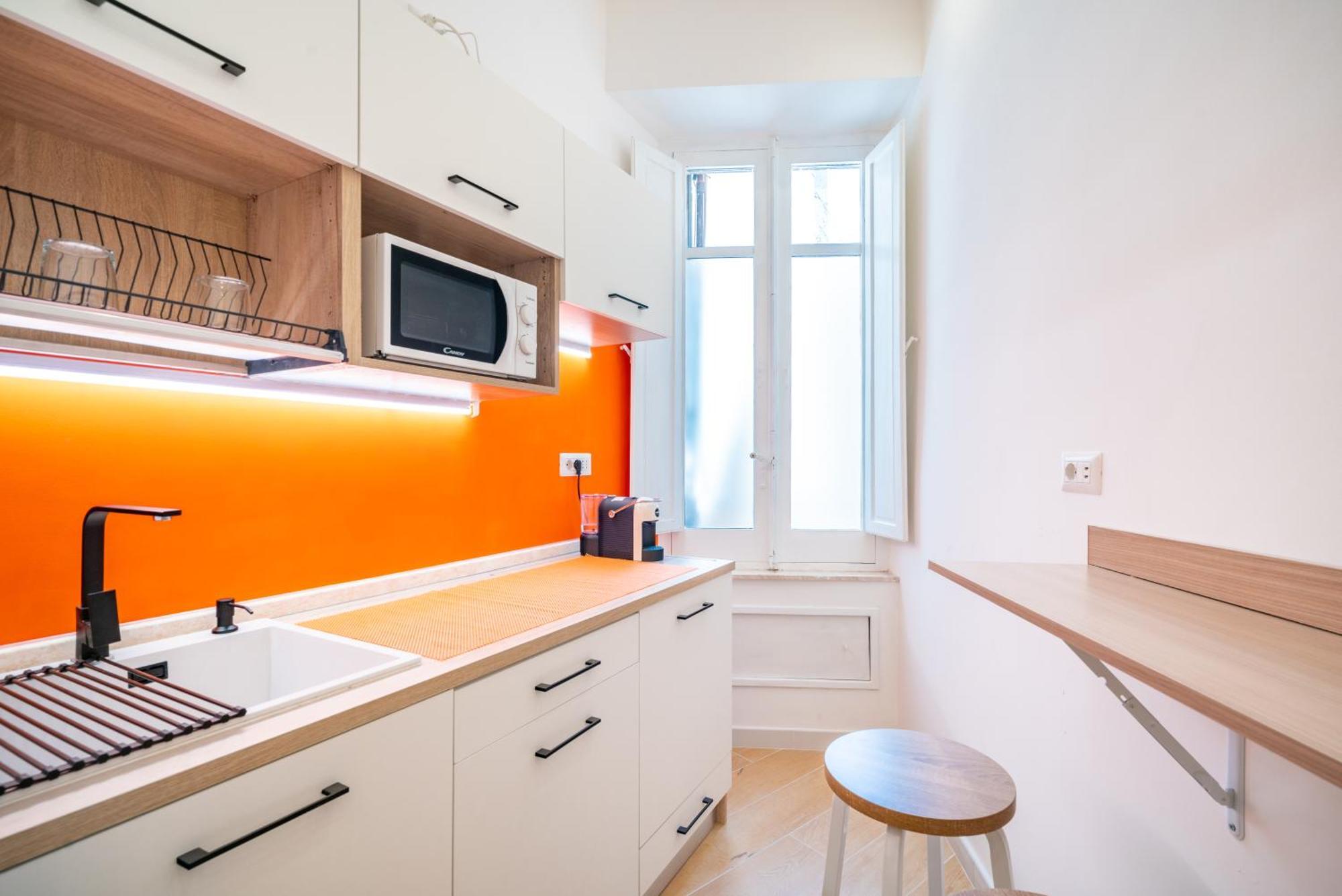 Sunscape Rooms Cagliari City Center Buitenkant foto