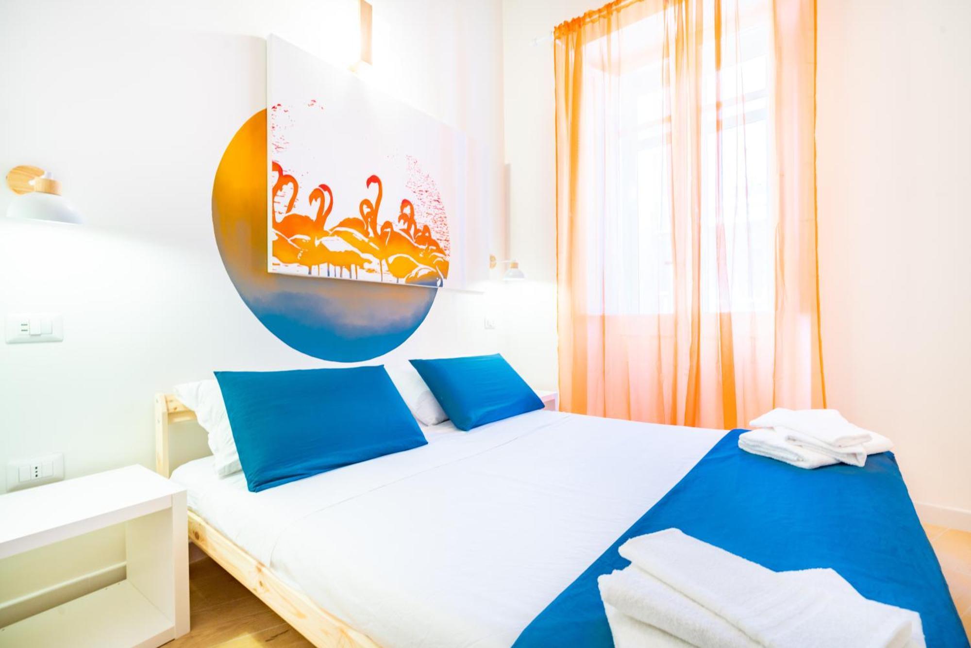 Sunscape Rooms Cagliari City Center Buitenkant foto